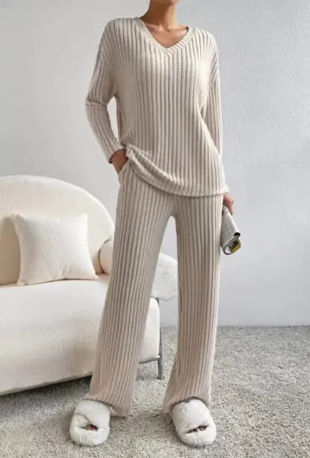 Women’s Ribbed Knit Autumn Lounge Set | Cozy 2-Piece V-Neck Sweater + Elastic Waist Pants